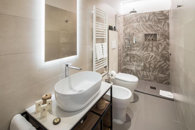 Hotel Vesuvio - image 21