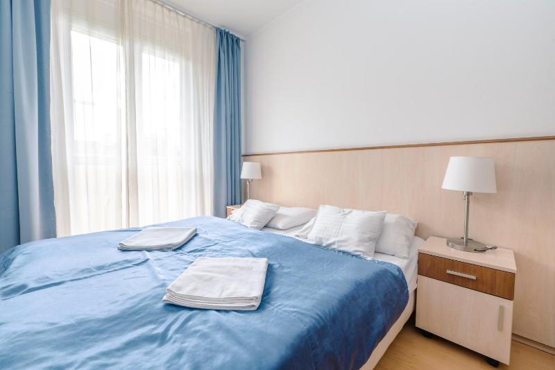 Apartment (3 Adults) image 4