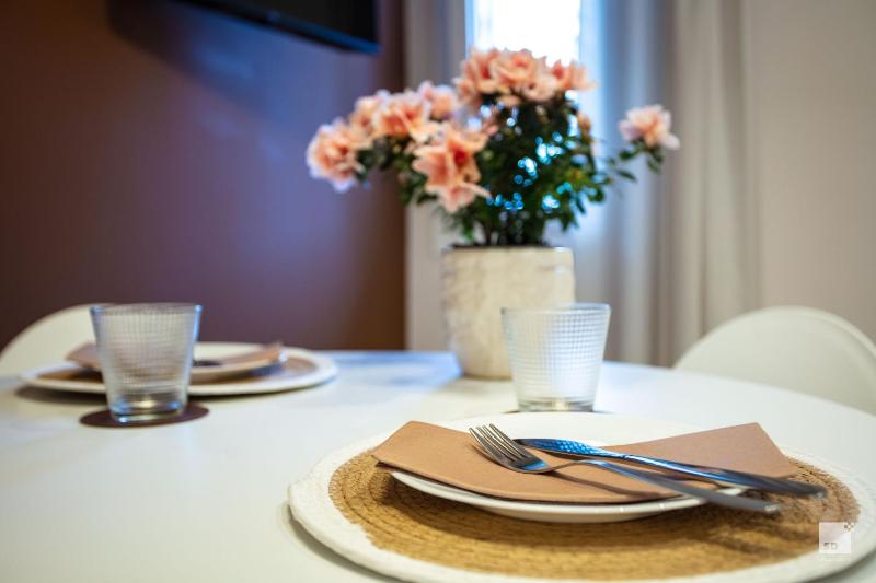 The Lady C - High Apartments - image 11