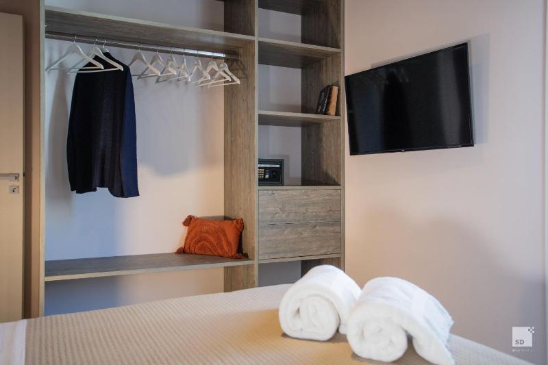 The Lady C - High Apartments - image 27