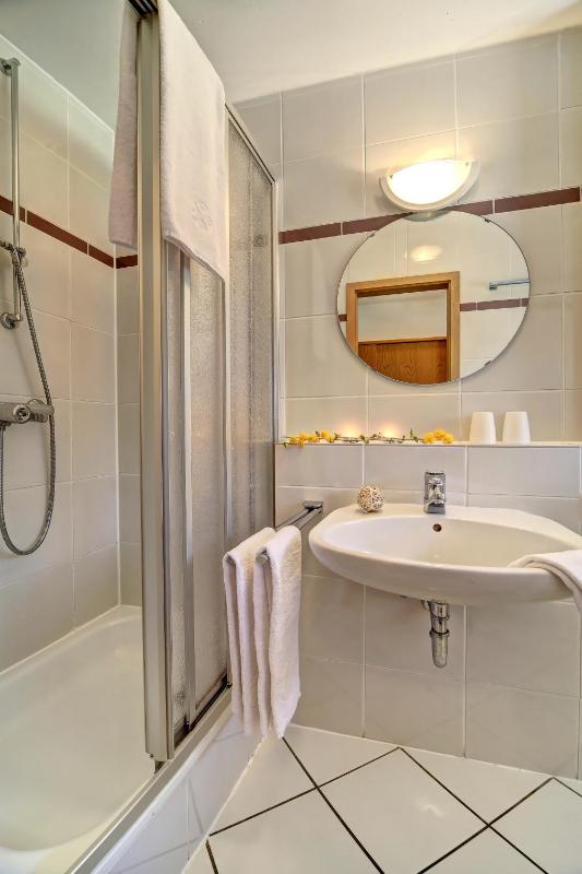 Double Room with Balcony or Terrace image 2