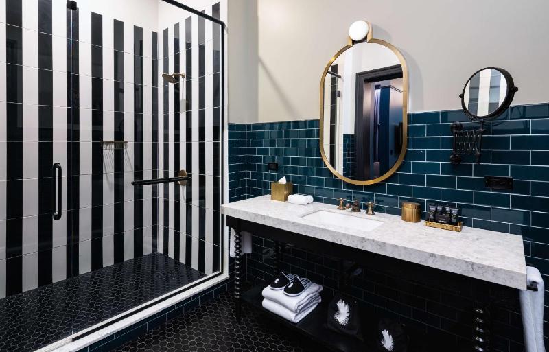 Platinum Suite image 2