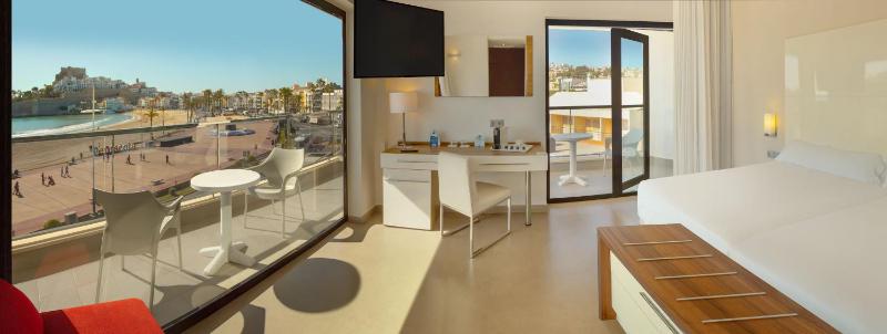 Double Room with Sea View and Terrace image 3