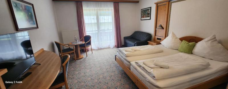 Double Room with Balcony image 1