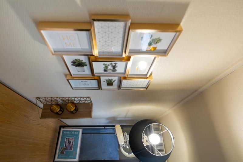 Superior Twin Room image 2