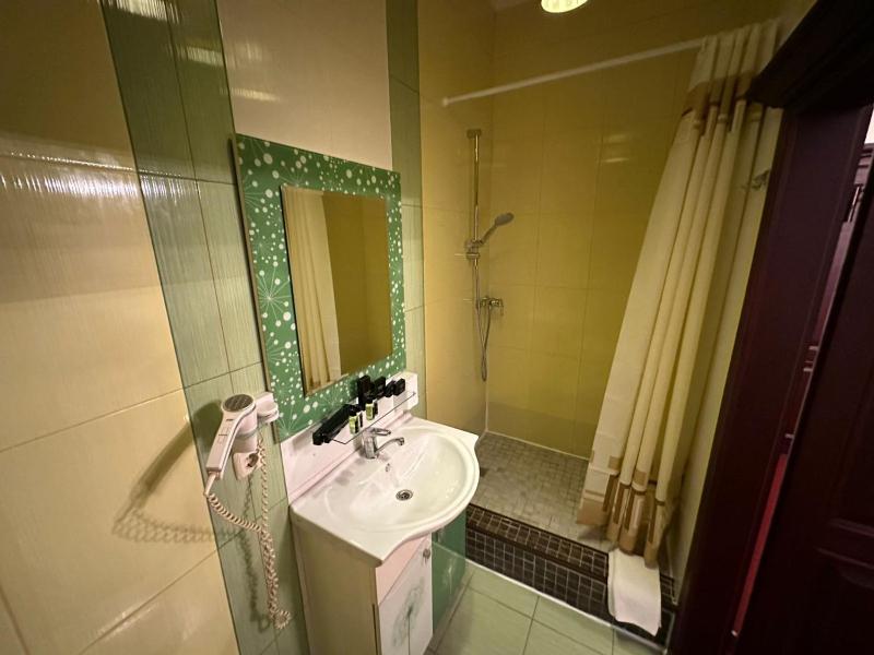 Suite image 2
