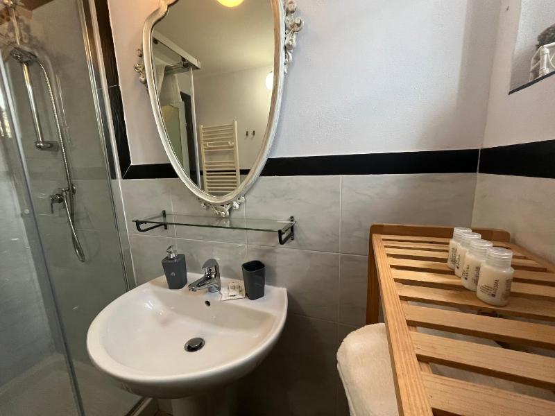 Trainspot Accommodation - image 21