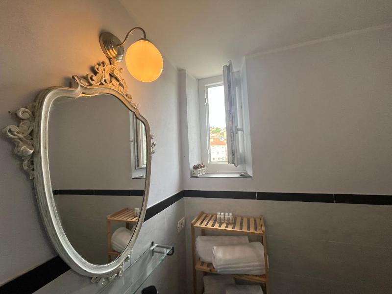 Trainspot Accommodation - image 42
