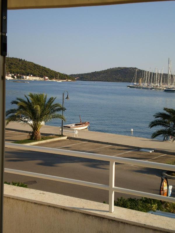 Apartments Vala - image 2