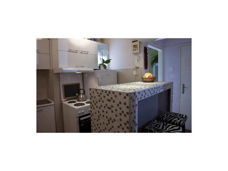 Double Room with Shared Bathroom image 1