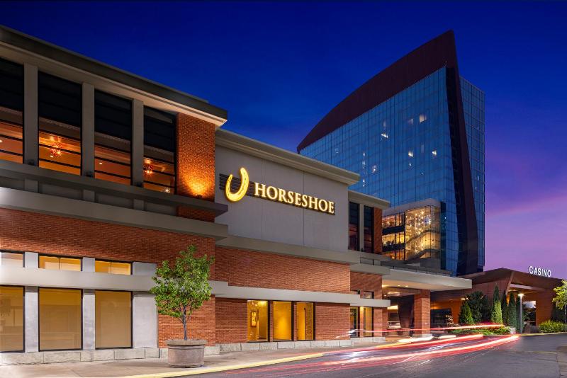 HoteLumière at the Arch Hotel & Casino - A Caesars Rewards Destination - image 1