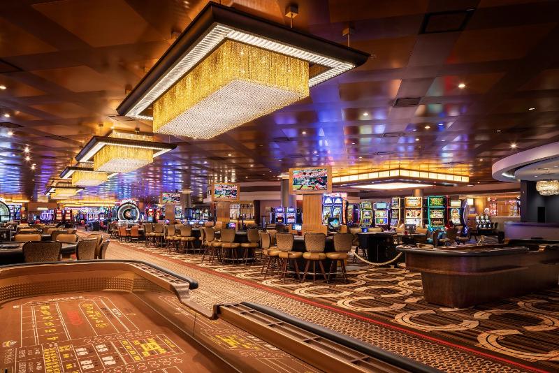 HoteLumière at the Arch Hotel & Casino - A Caesars Rewards Destination - image 12