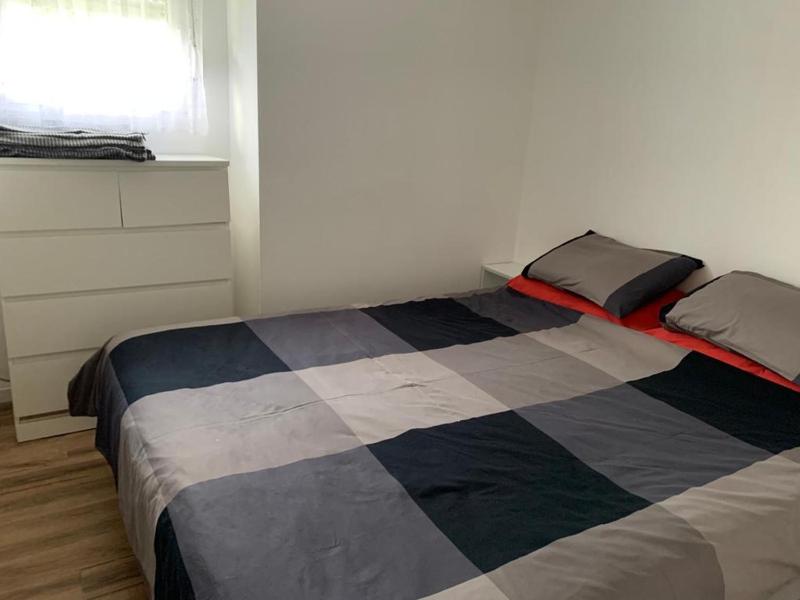 One-Bedroom House image 1