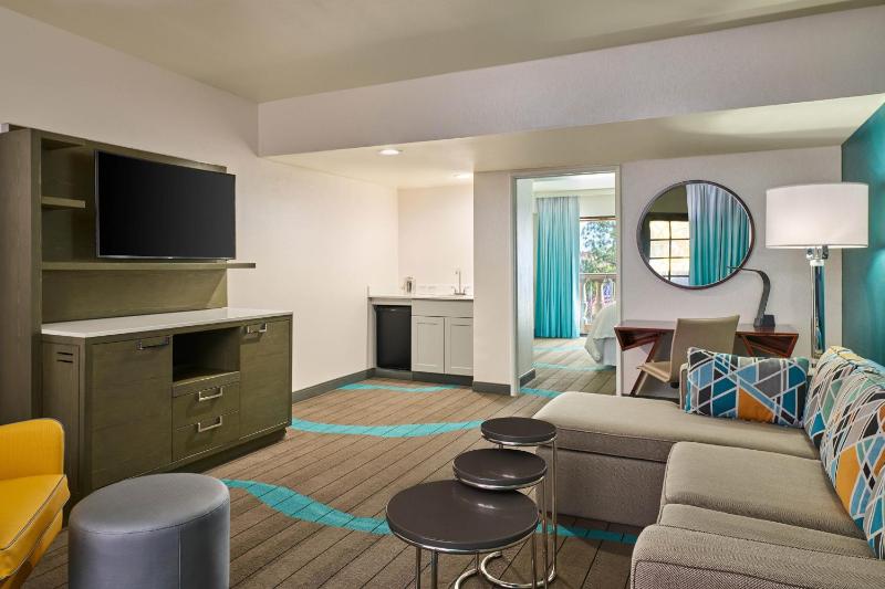 Sheraton Tucson Hotel & Suites - image 25