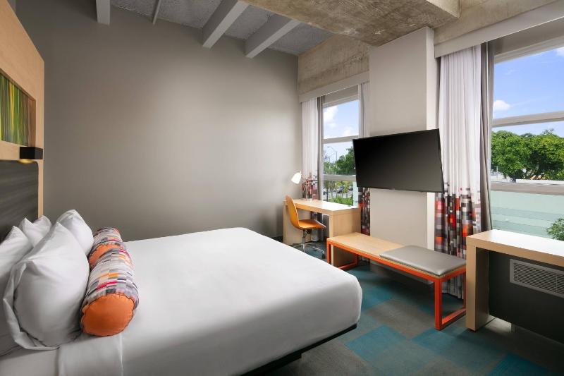 Savvy, Guest room, 1 King image 2