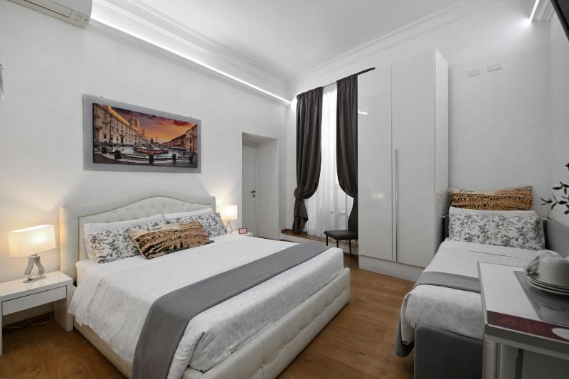Triple Room image 1