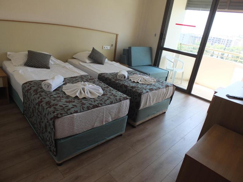Economy Double or Twin Room image 1