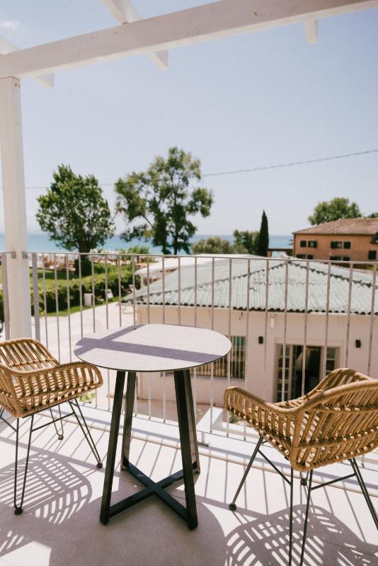 Eterrano Seaside Retreat - image 41