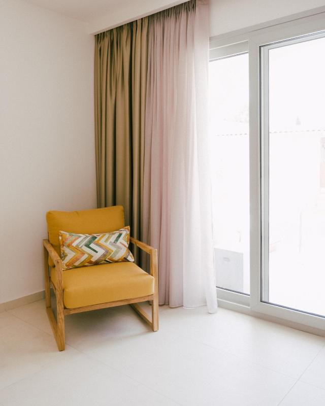 Eterrano Seaside Retreat - image 24