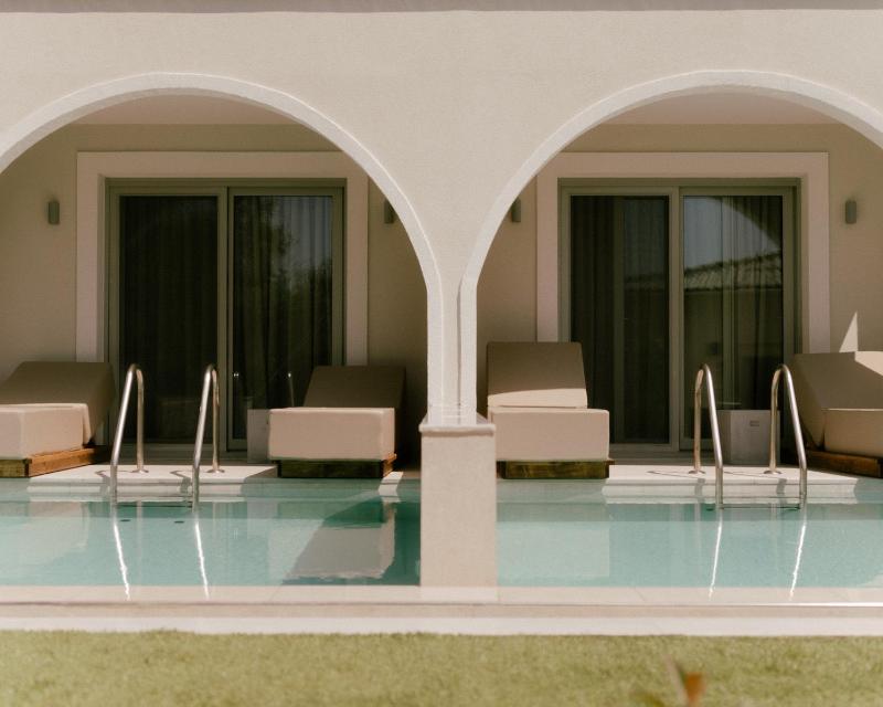 Eterrano Seaside Retreat - image 6