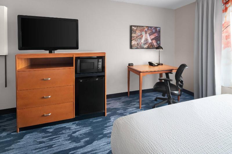 King Room image 3