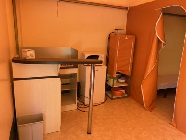Two-Bedroom Bungalow image 2