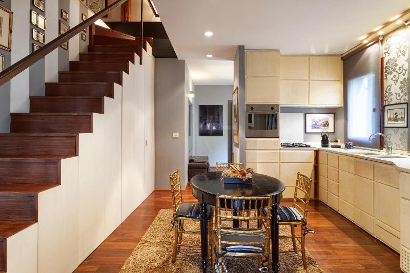 Duplex Apartment image 3