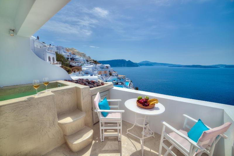 Kima Oia Suites - image 5