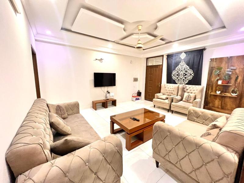 Two-Bedroom Apartment image 4