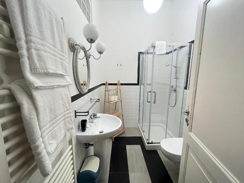 Trainspot Accommodation - image 30