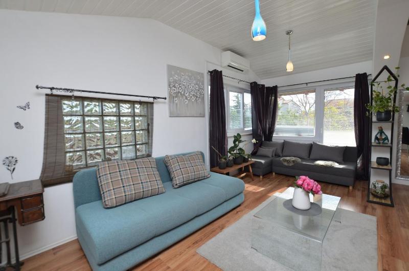 Apartment Emilija - image 10