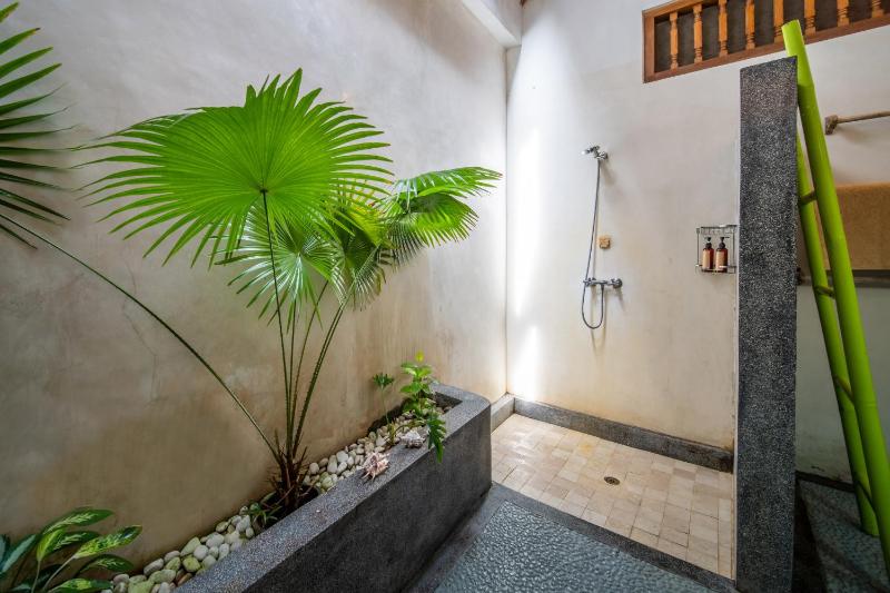 Villa Fendi Seminyak - image 32