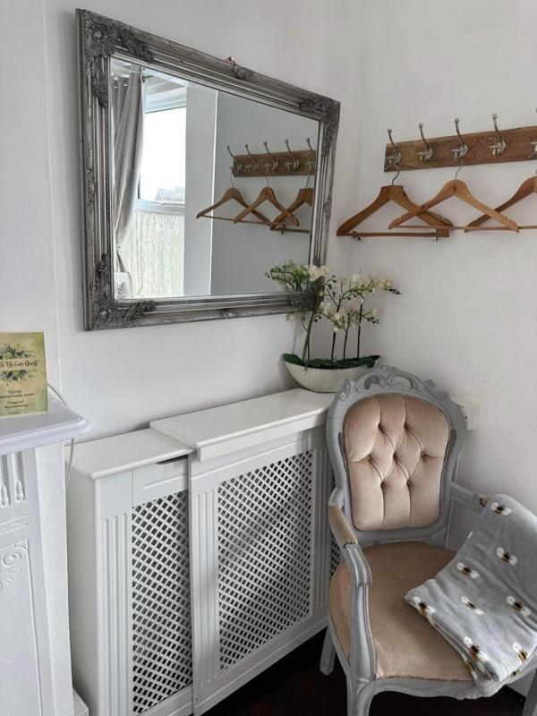 Double En Suite Room (4) image 3