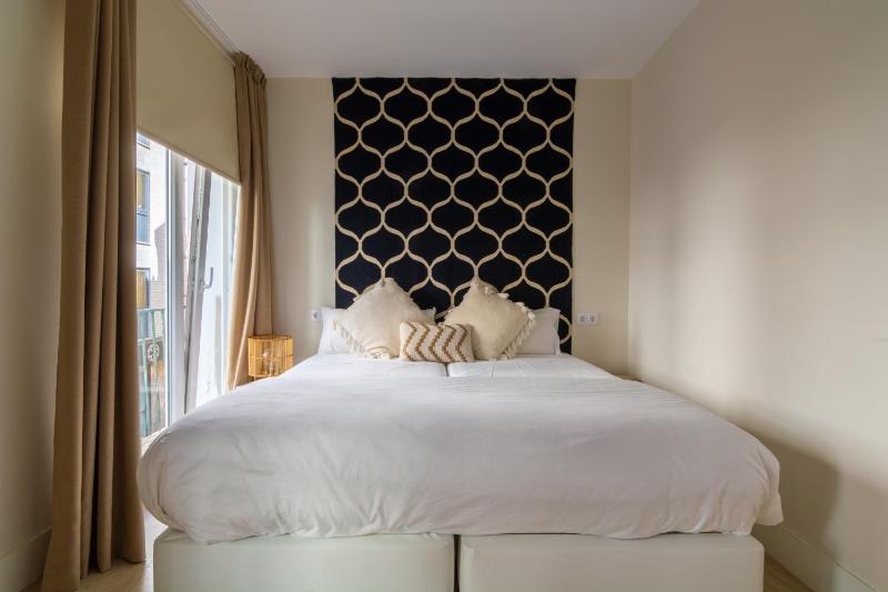 Apartamentos Magna Sevilla - image 13