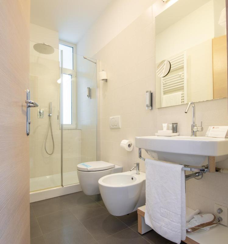 Standard Single Room image 1