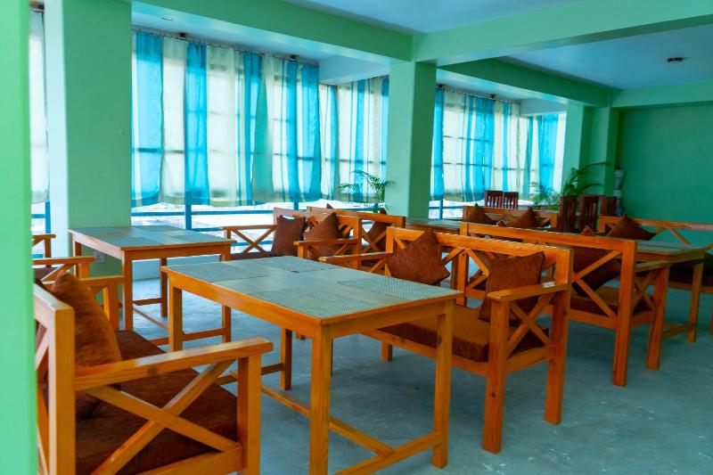 Hotel Pokhara Suites - image 15