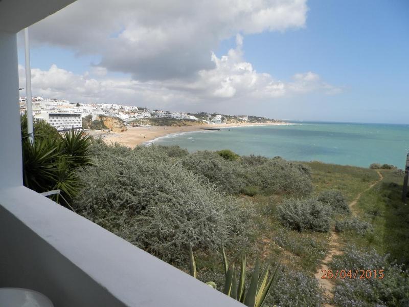 Suite with Sea View no Balcony image 1