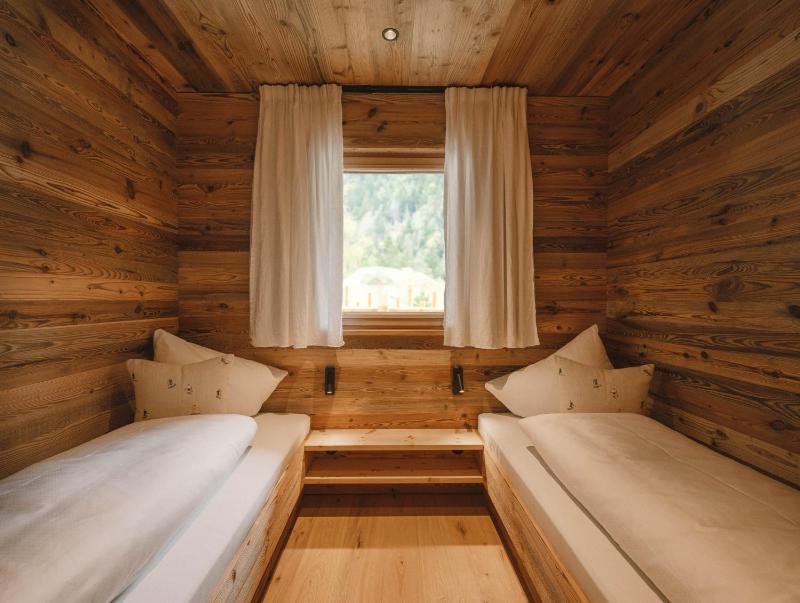 Chalet image 2