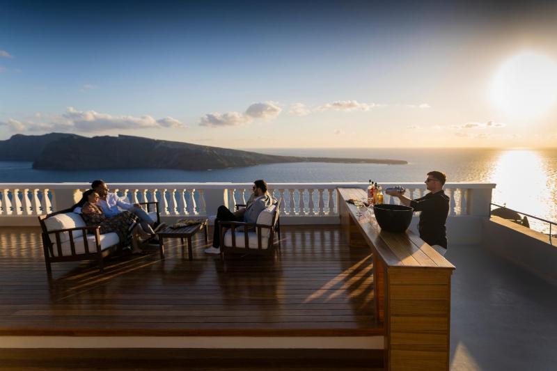 Oia Mansion - image 9