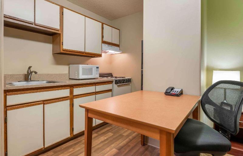 Studio with 2 Double Beds - Non-Smoking image 3