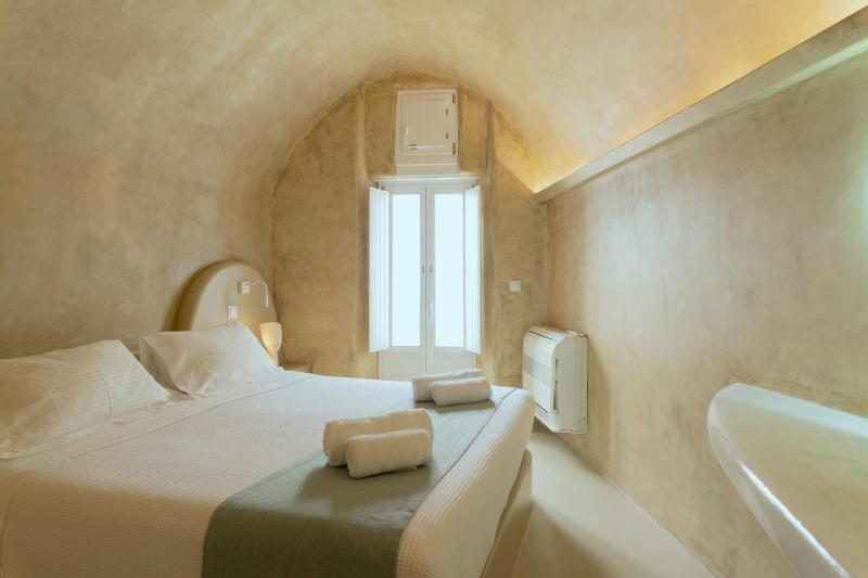 Oia Mansion - image 40