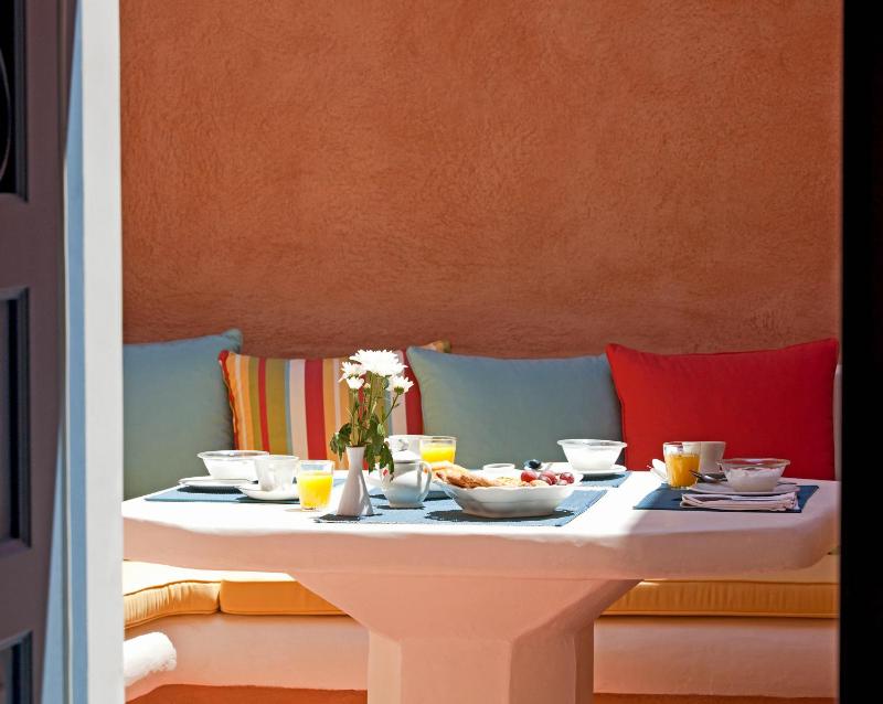Oia Mansion - image 16