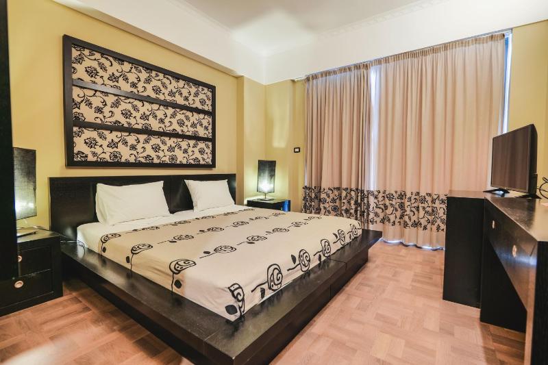 Family Room with Sea View image 2