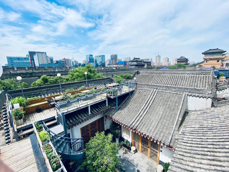 Xi'an Simple Palace - image 1