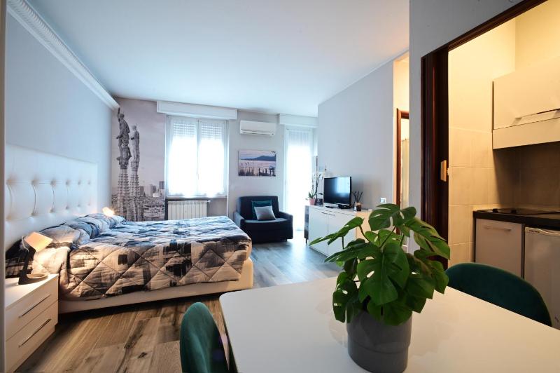 Apartment with Balcony image 1