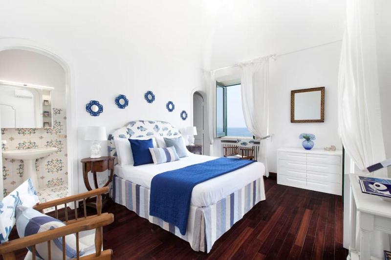 La Villa Positano - Luxury villa with private sea access - image 6