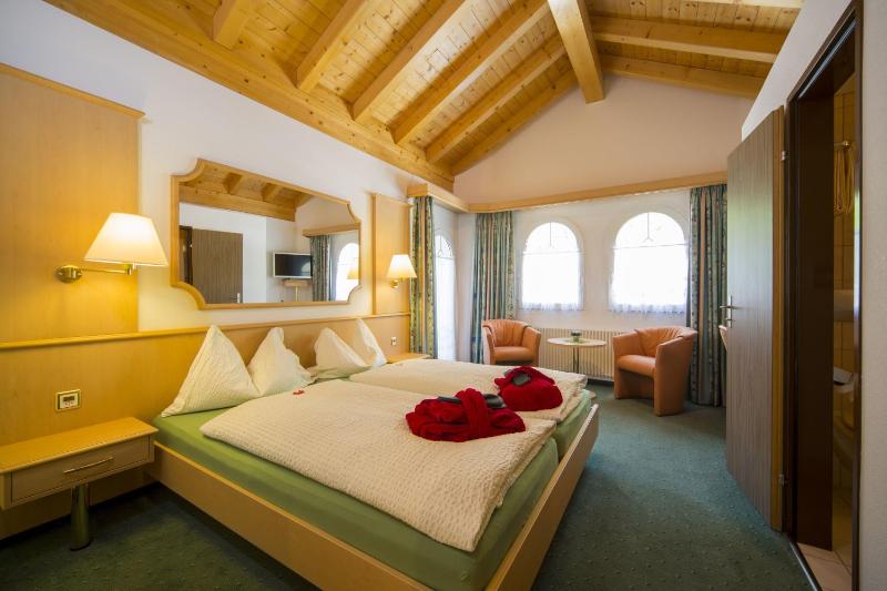 Double Room with Balcony image 1