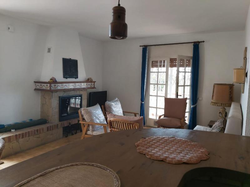 APARTAMENT AMB GRAN TERRASSA - image 18