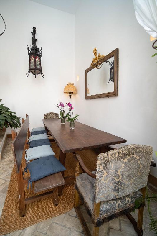 La Casa 1832 Boutique - image 33