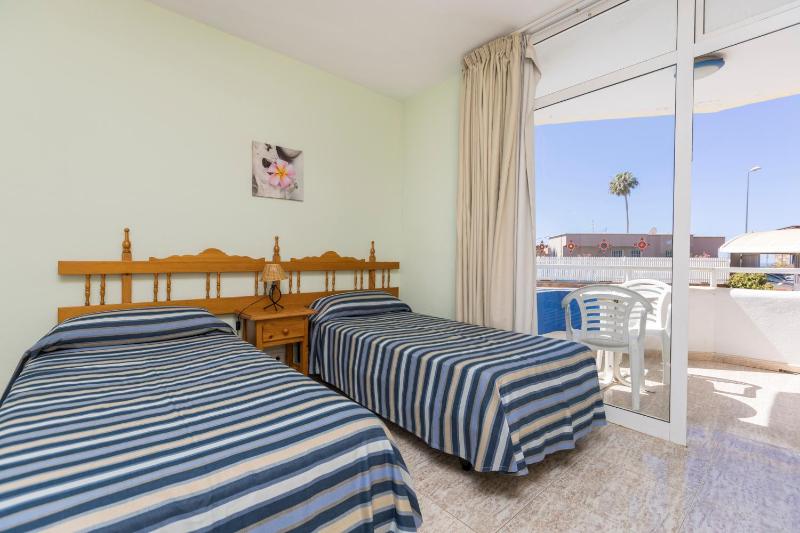 Economy Studio image 3